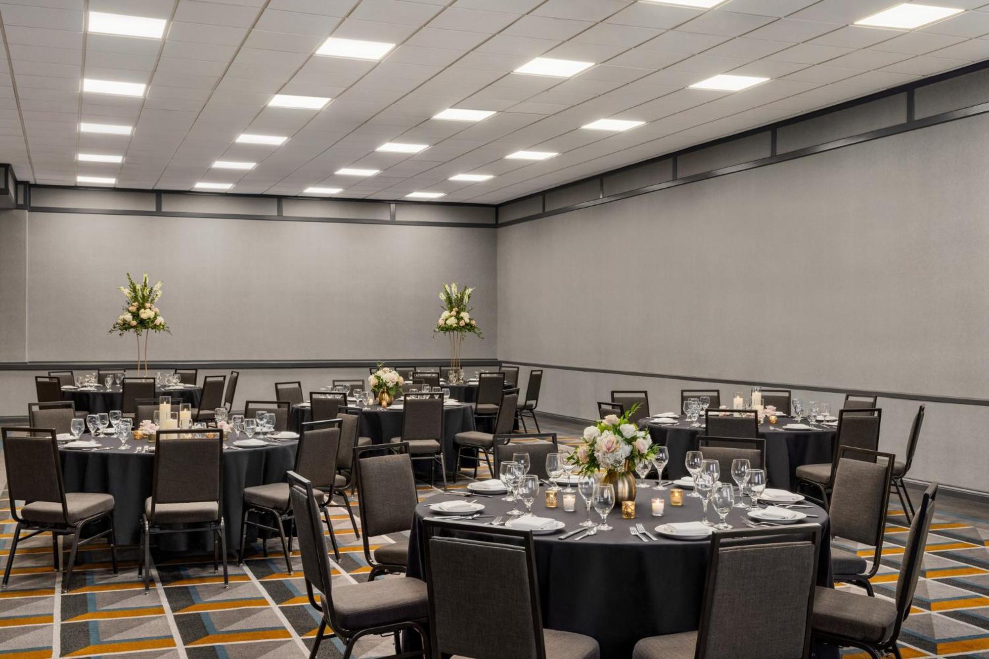 Crowne Plaza Louisville Airport Expo Ctr By Ihg Luaran gambar
