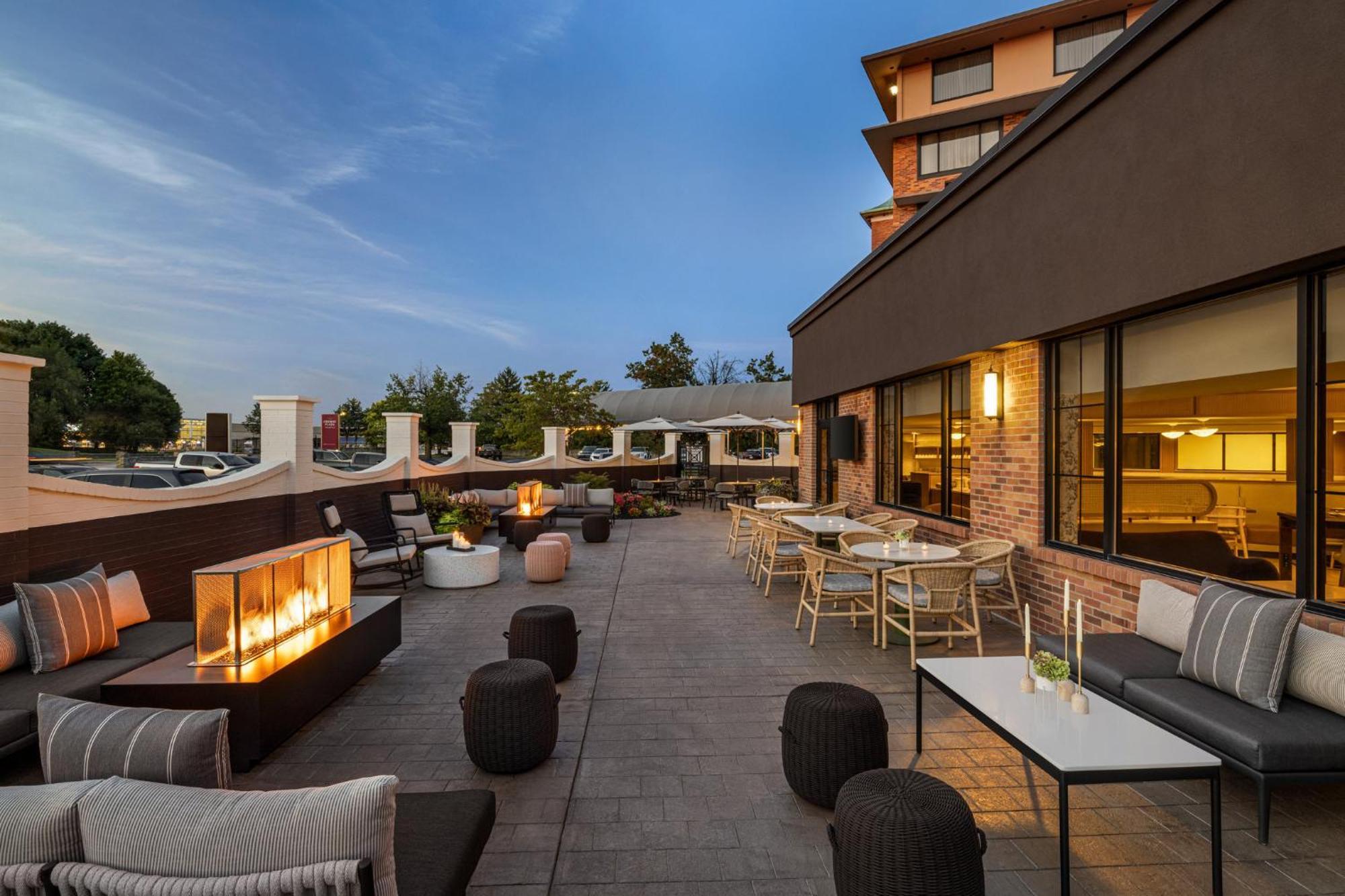 Crowne Plaza Louisville Airport Expo Ctr By Ihg Luaran gambar